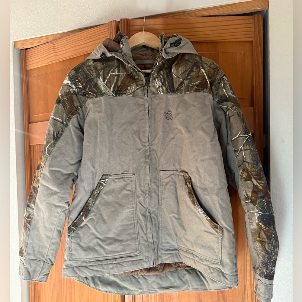 Legendary Whitetails Camouflage canvas Hooded Jacket